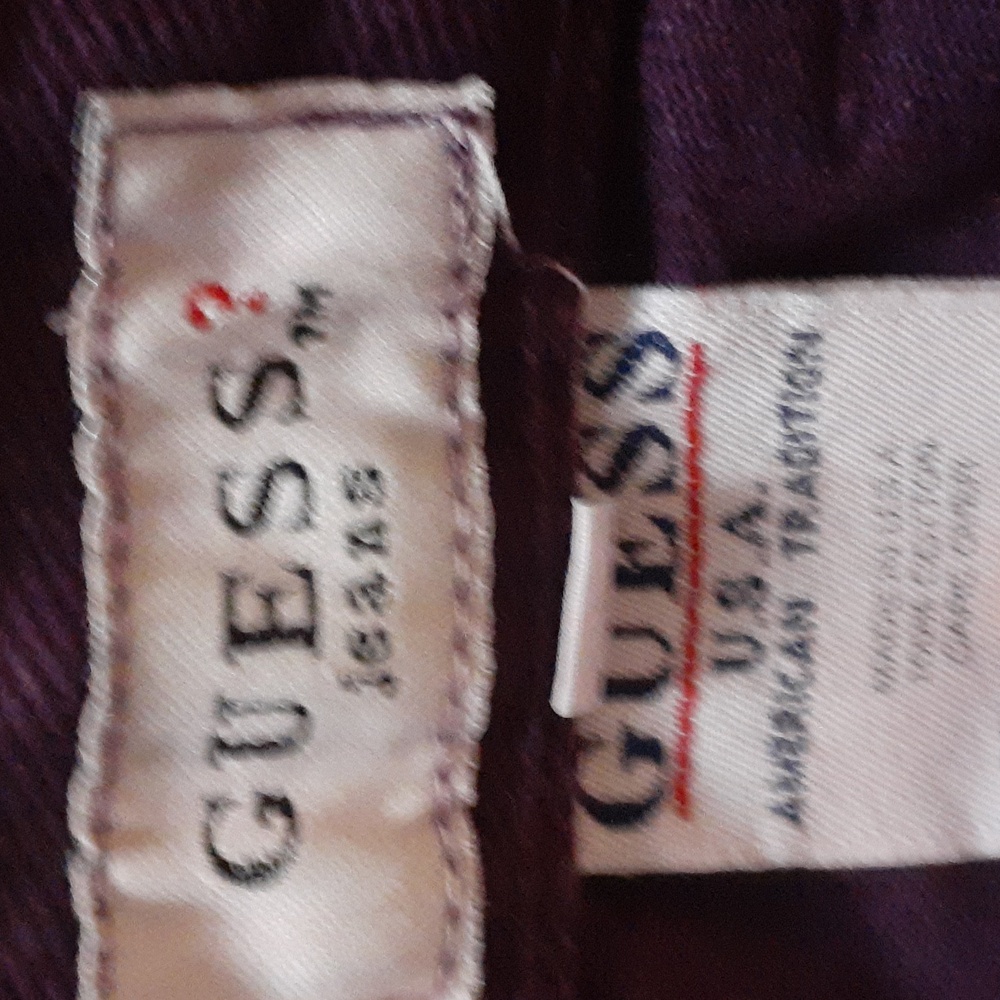ladies plum color guess Jean's  never worn! - Picture 5 of 8